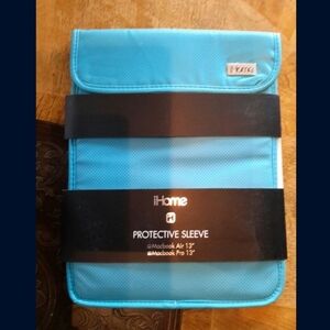 iHome Aqua Laptop Sleeve
